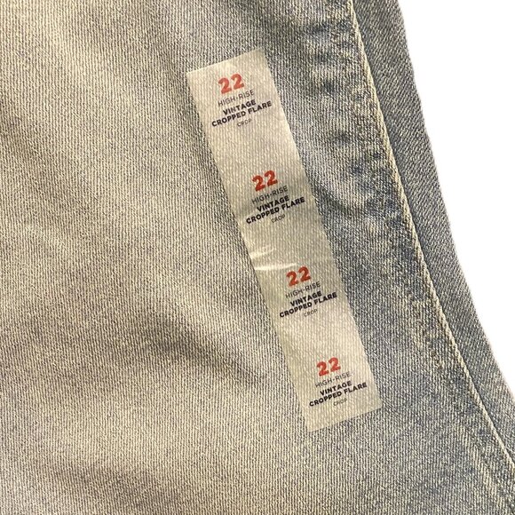 Old Navy Jeans Womens 22 Blue High Rise VTG CROPPED FLARE NWT Retail $44.99 - Picture 8 of 12